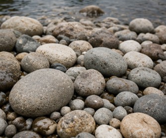 Piedra de río